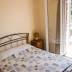 Апартаменты Filoxenia Geni (Lefkada)